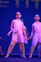10.  PEQUEÑOS LAZOS - MINI: GSJAZZ ESCUELA DE DANZA