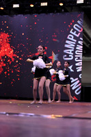 30 DANCE FUTURE COMPANY - POM PON B