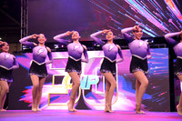 11 POWER FORCE CENTER POMPON 2